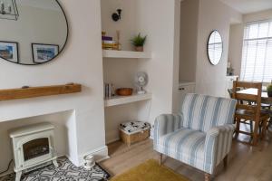 Cosy 2-Bed Coastal Home Near Park & North Bay