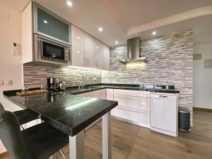 SeaView Terrace - La Carihuela