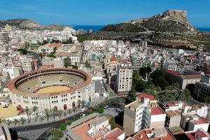 Apartamento en Plaza de toros y Mercado Central