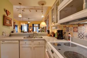 Riverside Cottage Close to Ocean and Myrtle Beach