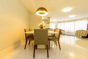 Apartamento moderno perto da praia VG2701