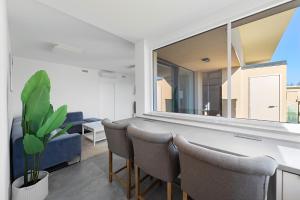 Neue Penthouse Wohnung mit Whirlpool und Garage