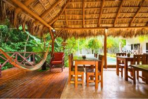 Antema Lodge Secteur Tamarindo, piscine, yoga, gym, jungle et paix