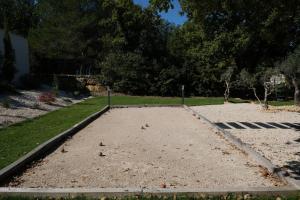 Villa with heated pool and Ventoux View in Pernes