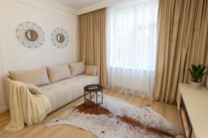 Gold apartment in the Old Town