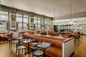 Renaissance Atlanta Midtown Hotel