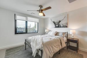 Shop, Dine and Explore Gem 7 Mi to Dtwn Springfield