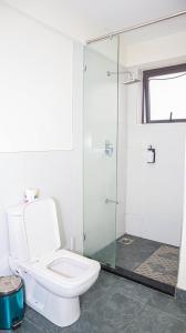 Modern 1-Bedroom Apartment at Garden City Mall