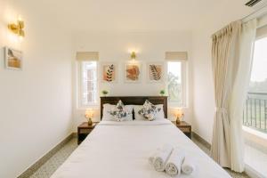 Horizon 1BHK Suite - Pool & Field View Da Alohas