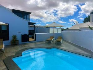 Nazaret Villa with heated pool