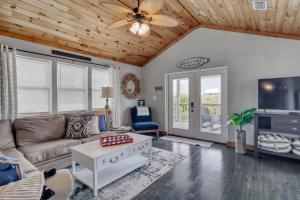 Whitesands Beach House - North