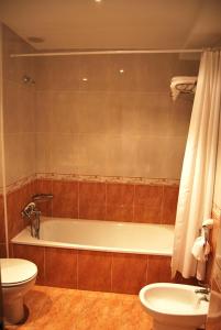 Triple Room room in Hotel Plaza