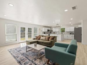 Spacious 4 Bedroom Family Retreat in the Heart of McKinney, TX