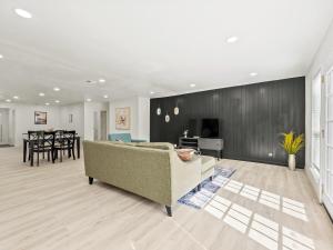 Spacious 4 Bedroom Family Retreat in the Heart of McKinney, TX