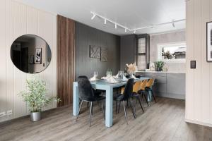 Alfheim apartment, central, free parking, free WIFI