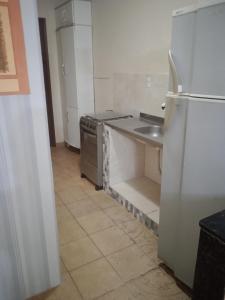 Cozy studio apartment close to the beach and everything!