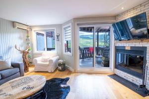 Epic Lake View - Tremblant Panoramic View