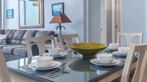 Las Palomas 2 BR 2 BA Diamante 601