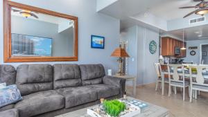 Las Palomas 2 BR 2 BA Diamante 601