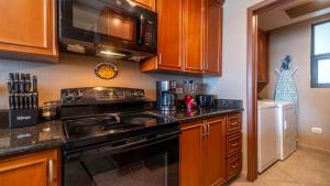 Las Palomas 2 BR 2 BA condo Topaz 603