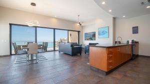 Stunning 3BR 3BA Cabrillo 1507 @ Las Palomas Phase 2