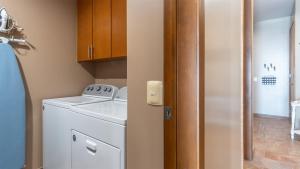 Las Palomas Cabrillo 706 Exceptional Oceanview 2BR 2BA Unit