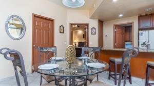 Topaz 402 1 BR 1BA condo @ Las Palomas