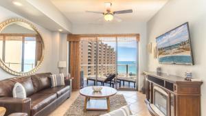 2 BR 2BA Condo @Las Palomas Opalo 504