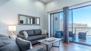 Amazing 1 BR 1 BA Cortez 1502 @ Las Palomas Phase ll