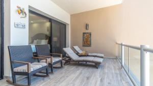 Las Palomas Phase II Cabrillo 604 Exceptional Oceanview 2BR 2BA Unit