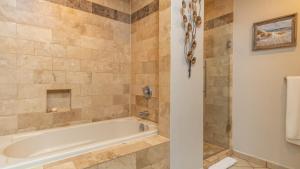 Las Palomas 3 BR 2 BA Topaz 801