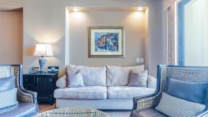 Las Palomas Cristal 706 1BR 1BA Unit