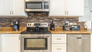 Las Palomas Opalo 601 3BR 2BA Ocean view Unit