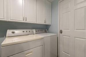 Las Palomas Phase I Topaz 206 OceanView 1BR 1BA Unit