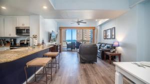 Las Palomas Phase I Topaz 206 OceanView 1BR 1BA Unit