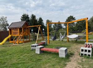Domek z Jacuzzi i Kominkiem na Wyłączność - Prywatność, Natura, Relaks