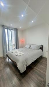 Stylish City AP - London Views