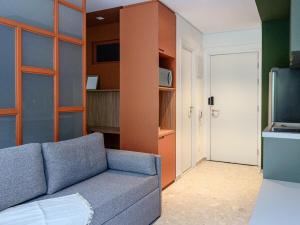 210 Apartamento novo e bem decorado em bairro nobre