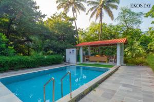 EKOSTAY - Fern Wood Villa