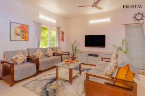 EKOSTAY - Fern Wood Villa