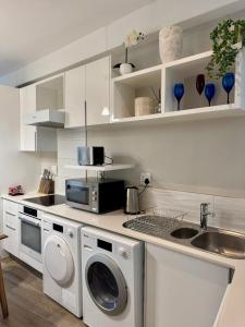 2 beds, 2 bedrooms Family Suites 214 & 214-1