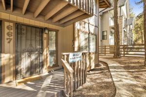 Slope Side Getaway at Big Bear - Central Duplex Retreat Chalet