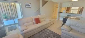 2 Levels Pool Near Beach 2 Patios