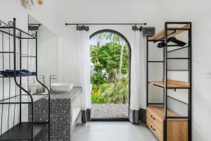 Shanti Rock Residence Koh Phangan