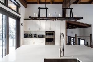 360 Chalet