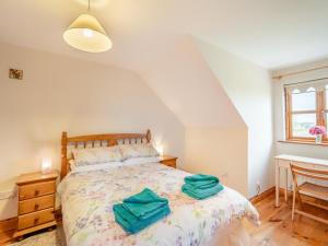 5 Bed in Westport oc-ii06251