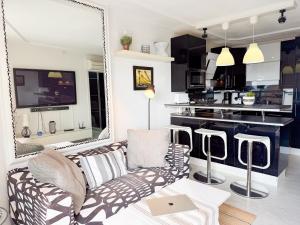 Torres de Yomely - Y8A