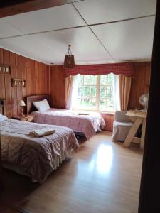 ECOHOSTAL HUELLAS DEL BOSQUE