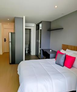 Art Studio - Praia de Armação - 30m CVaranda 624