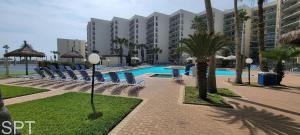 Resort-like beachfront Heated Pool